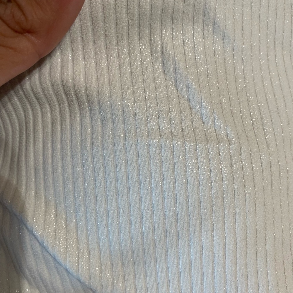 White Ribbed Tank Top - Picture 3 of 4